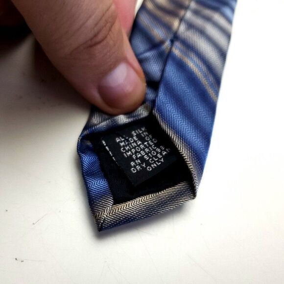Stafford Blue Beige Striped Woven‎ Short Wide Silk Tie - Picture 4 of 6